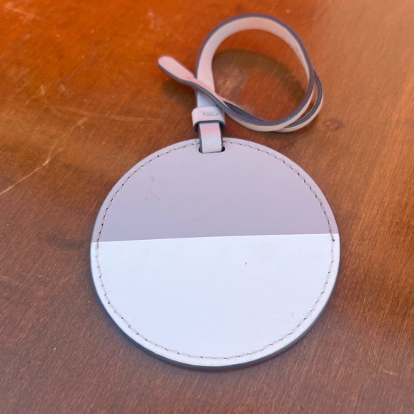 Kate Spade Leather Keychain - Picture 2 of 8